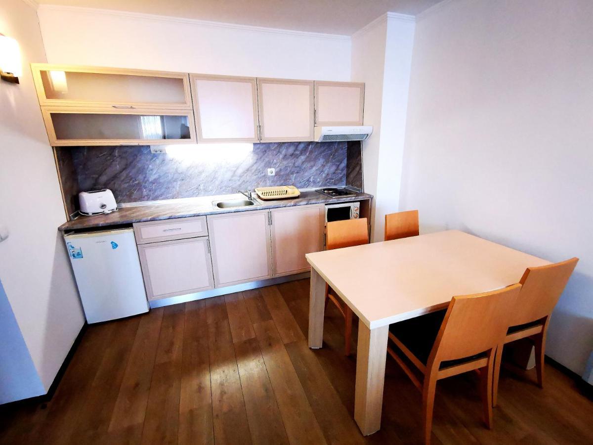 Viva 6 Apartment In Hotel Stenata Пампорово Екстериор снимка